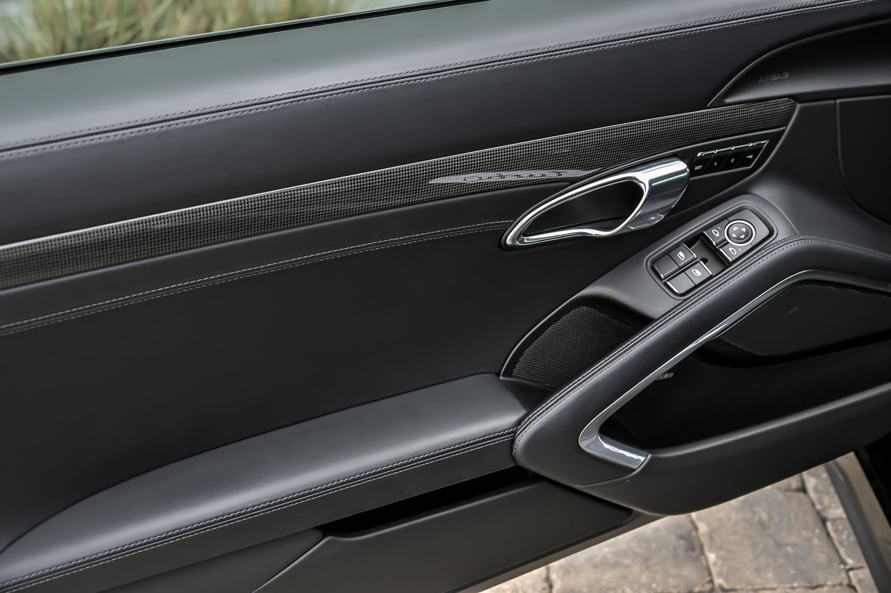 Used 2016 Porsche 911 Turbo image 18