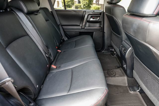 Used 2020 Toyota 4Runner TRD Off-Road Premium w/ Moonroof Package AWD/4WD image 22