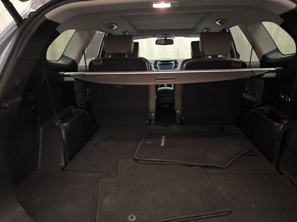 Used 2015 Hyundai Santa Fe Limited w/ Option Group 04 image 9