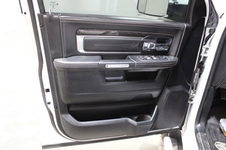 Used 2016 RAM 2500 Limited image 14