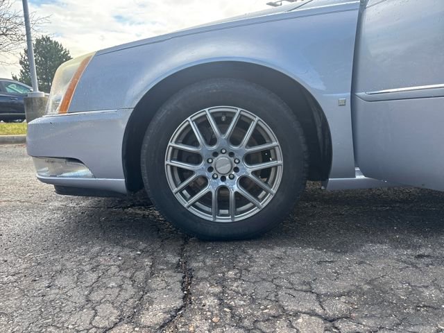 Used 2006 Cadillac DTS w/ Sun And Sound Package image 21