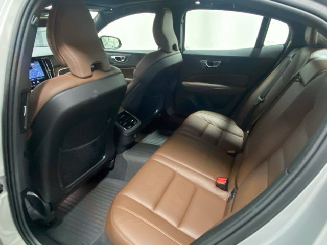 Certified 2024 Volvo S60 B5 Ultimate w/ Climate Package AWD/4WD image 11
