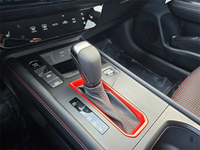 New 2026 Nissan Kicks SR w/ Cold Weather Package image 24