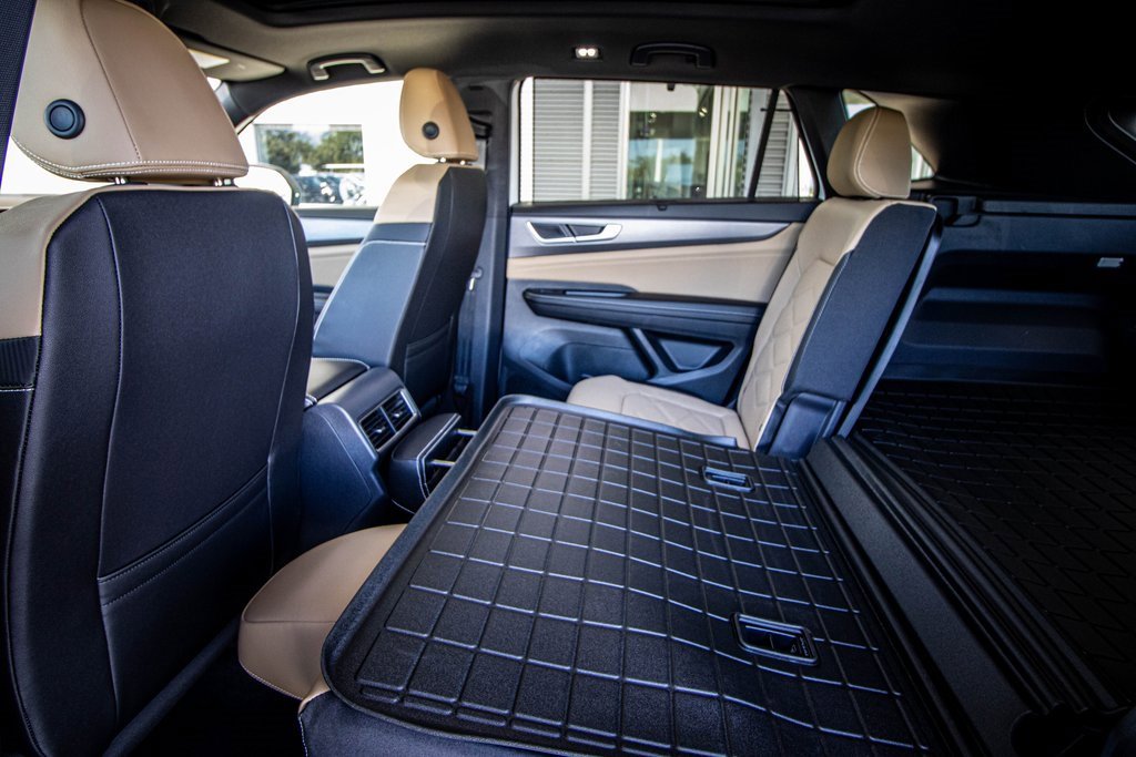 New 2026 Volkswagen Atlas Cross Sport SE image 46