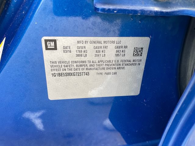 Used 2016 Chevrolet Cruze LT w/ Sun And Sound Package FWD image 26
