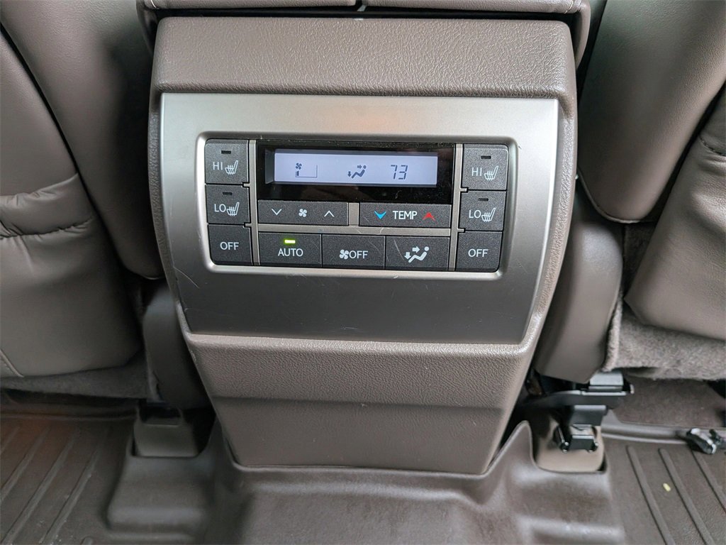 Used 2016 Lexus GX 460 image 33