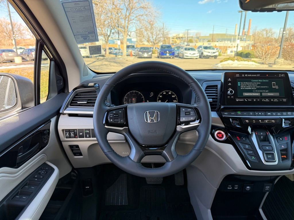 Certified 2026 Honda Odyssey Touring image 3