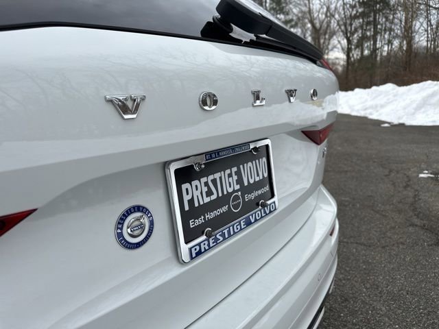 Used 2019 Volvo XC60 T8 R-Design w/ Advanced Package image 36