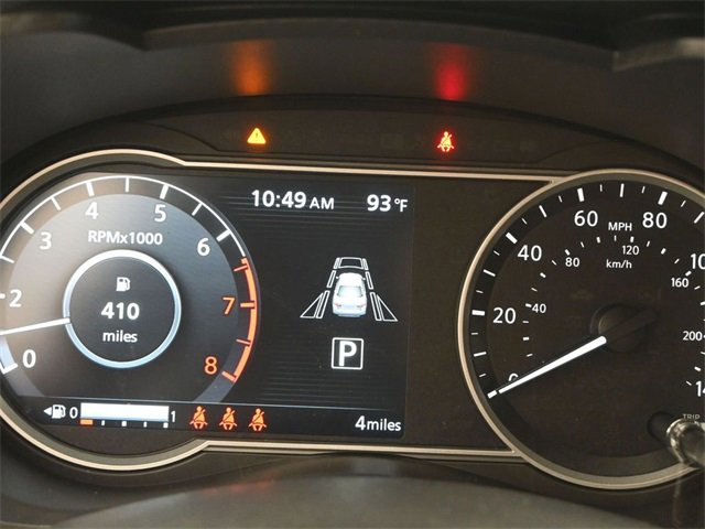 Used 2025 Nissan Versa SV w/ Trunk Package image 7