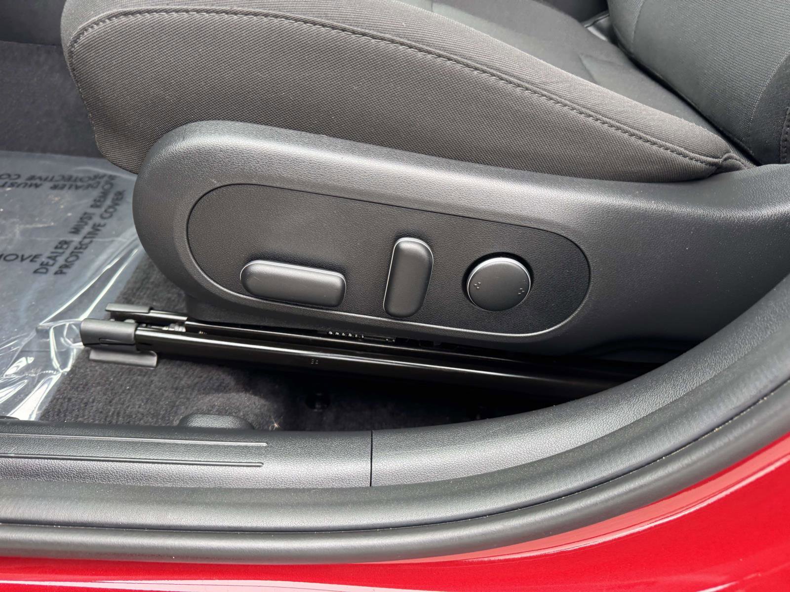 Used 2024 Hyundai Kona SEL w/ Convenience Package image 21