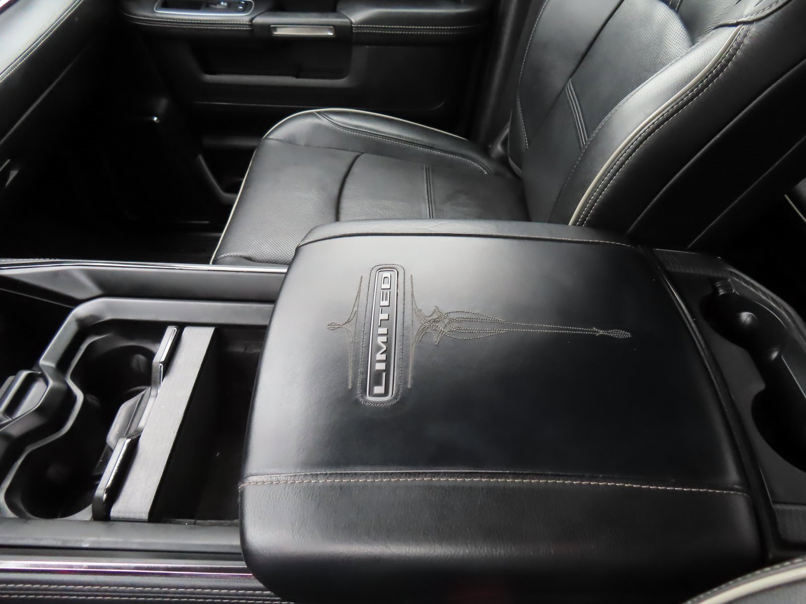 Used 2022 RAM 2500 Limited image 32