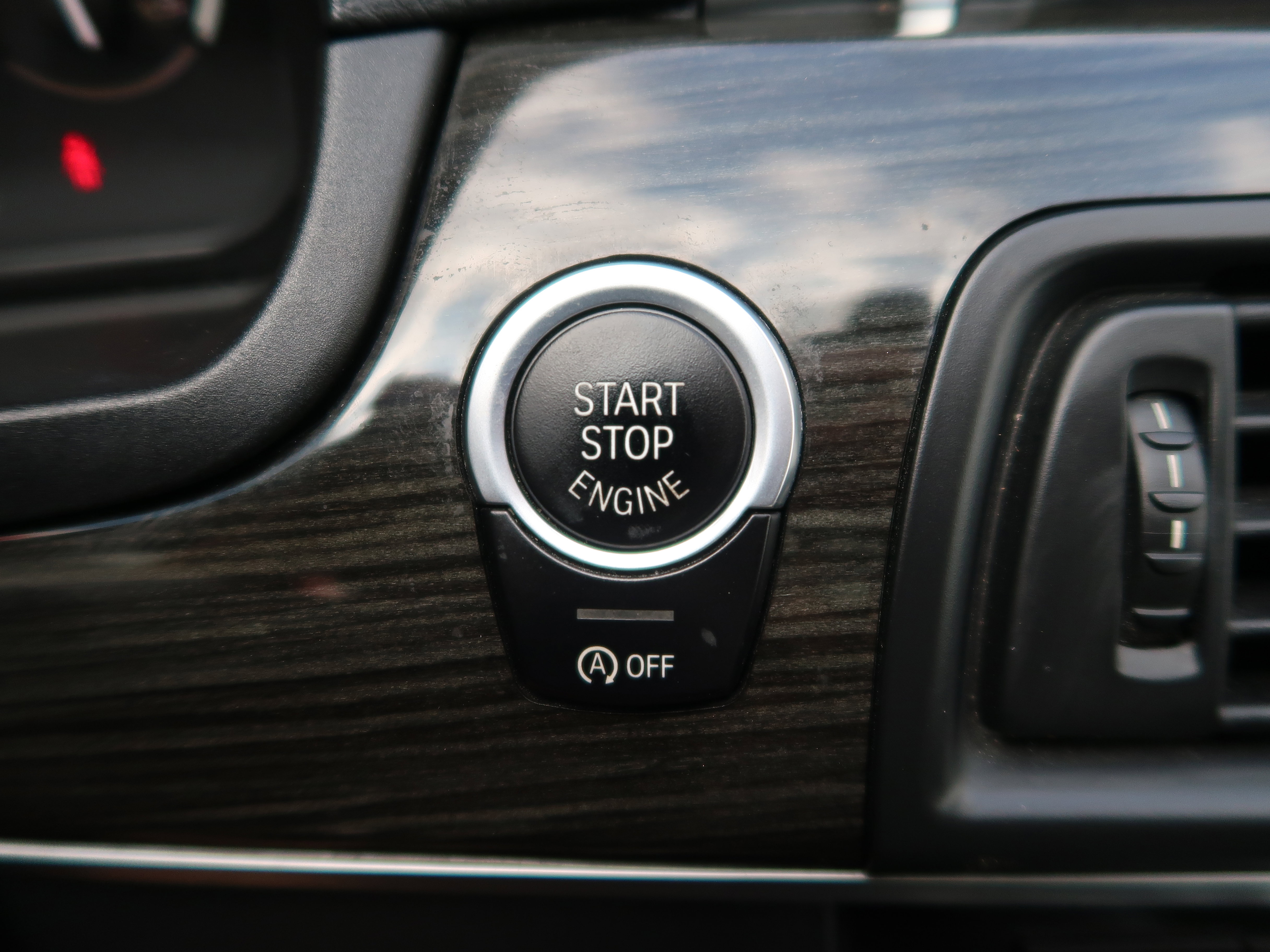 Used 2014 BMW 535d Sedan RWD image 16