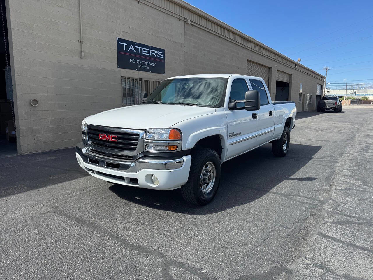 Used 2007 GMC Sierra 2500 SLT w/ Heavy-Duty Power Package RWD image 3