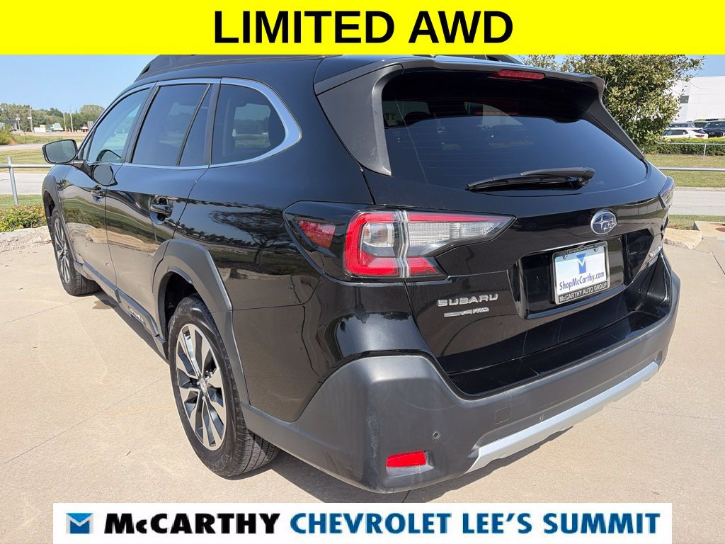 Used 2023 Subaru Outback Limited AWD/4WD image 11