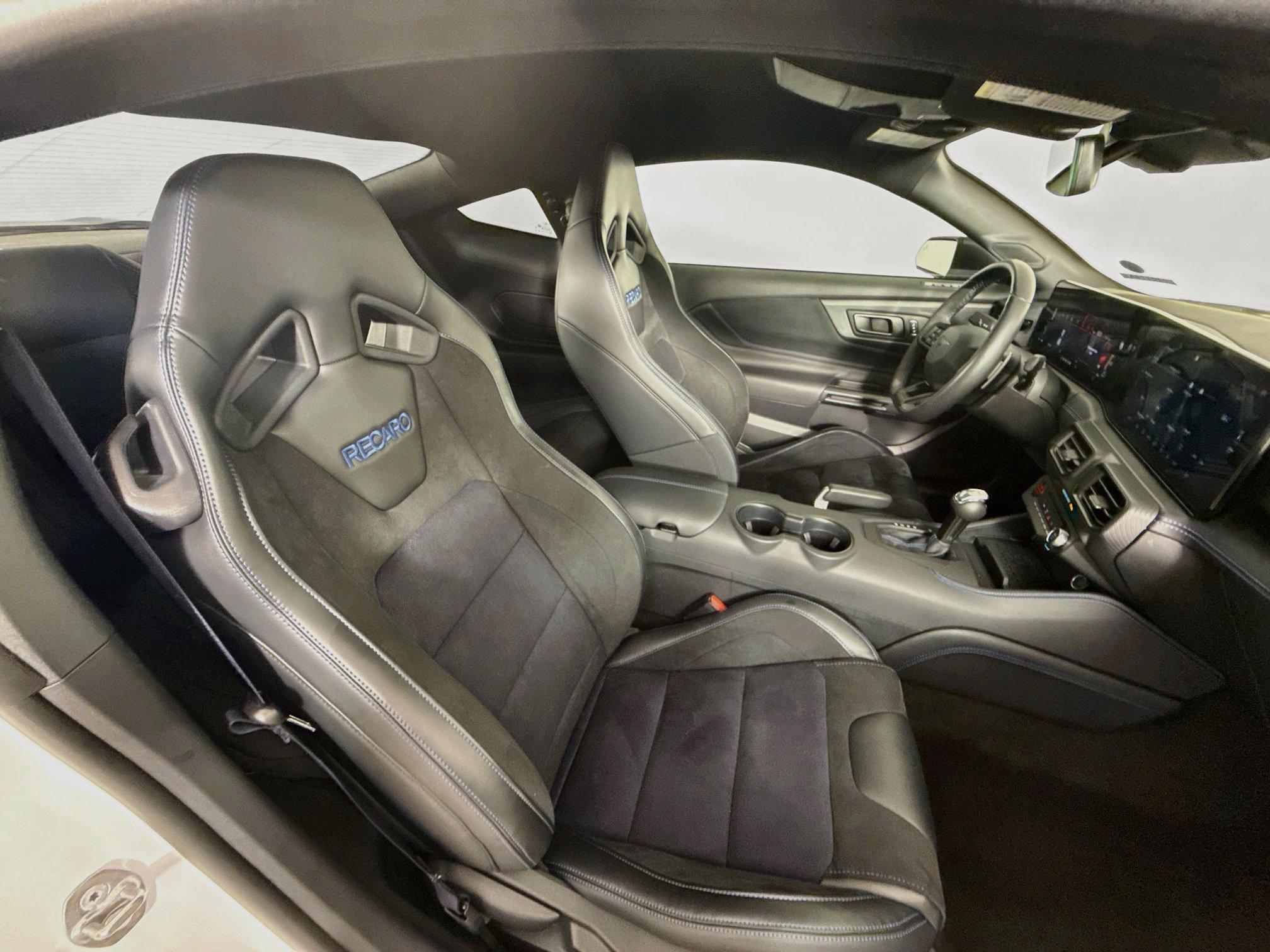 Used 2024 Ford Mustang Dark Horse RWD image 33