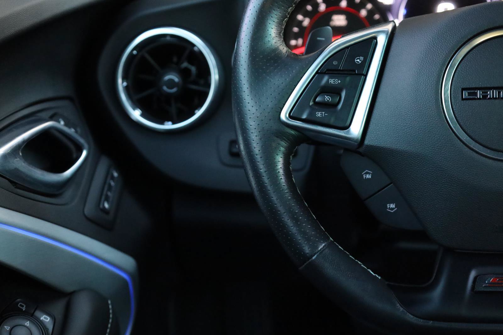 Used 2019 Chevrolet Camaro SS RWD image 38