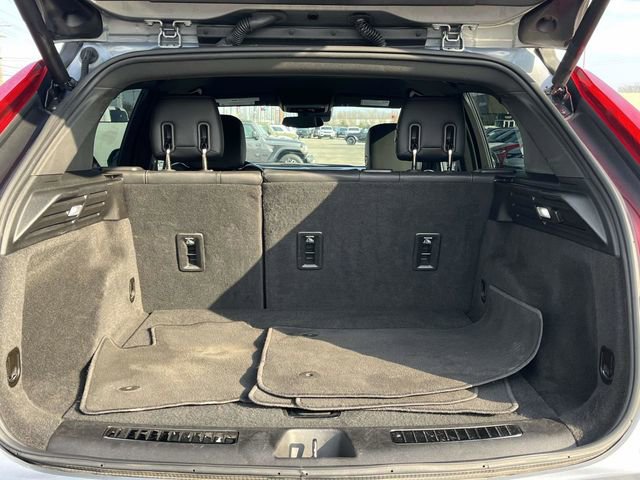 Used 2023 Cadillac XT4 Premium Luxury image 20