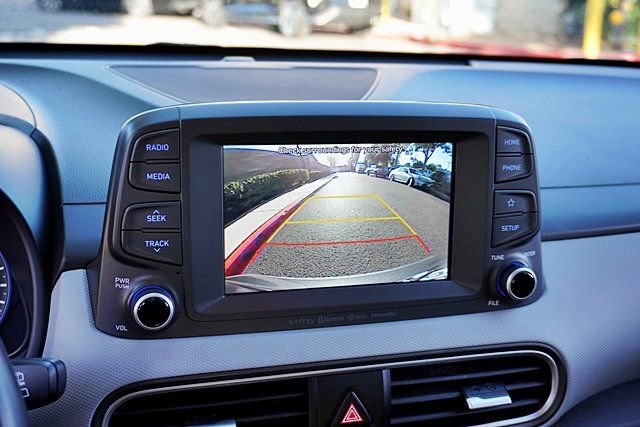 Used 2020 Hyundai Kona SEL Plus FWD image 27