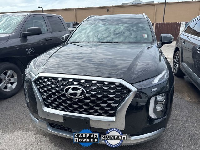 Used 2021 Hyundai Palisade Calligraphy image 2