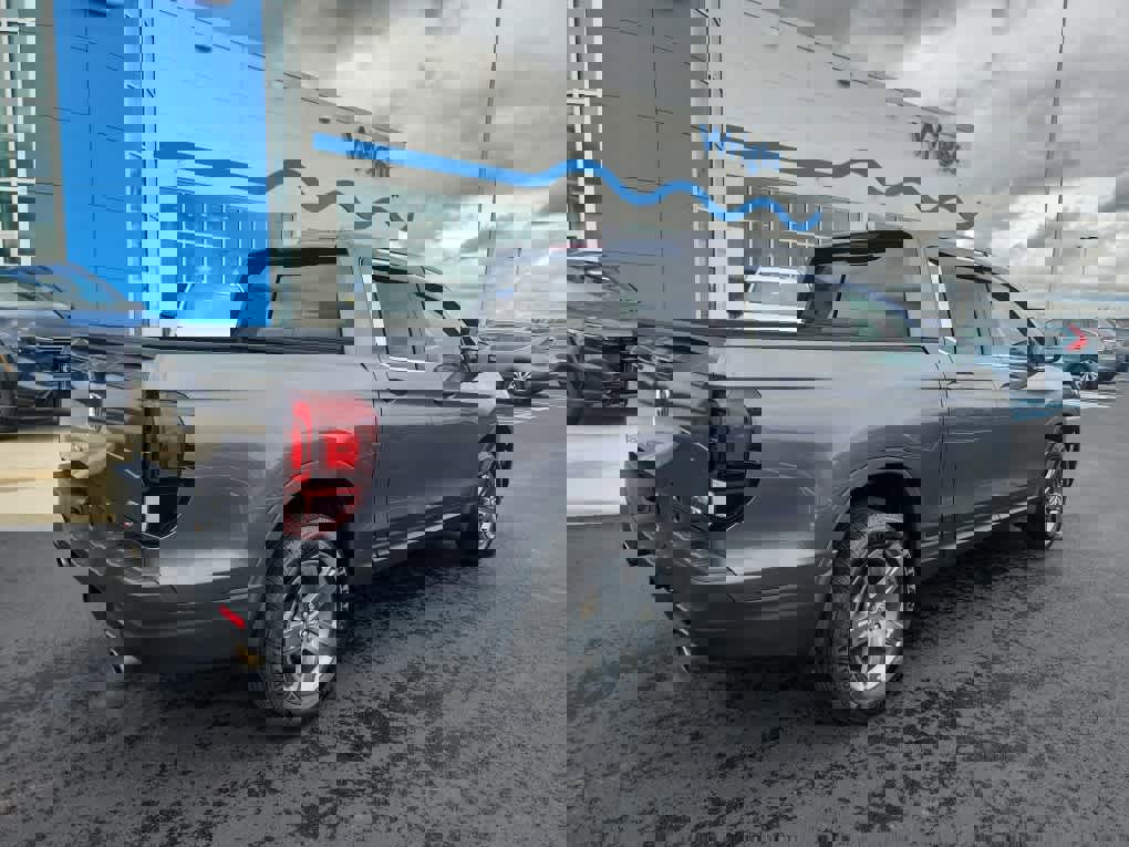 Certified 2021 Honda Ridgeline RTL image 2