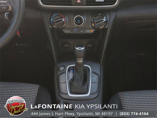 Used 2020 Hyundai Kona SE image 47