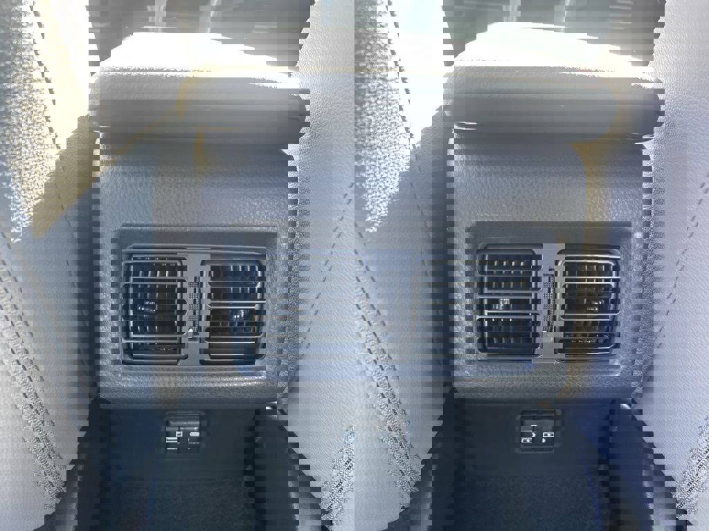 New 2026 Toyota Camry SE image 10