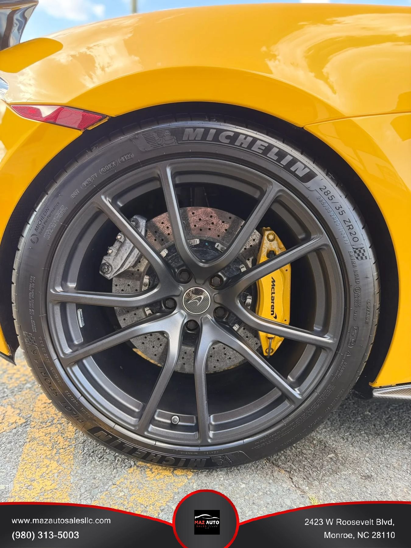 Used 2017 McLaren 570S Coupe RWD image 10