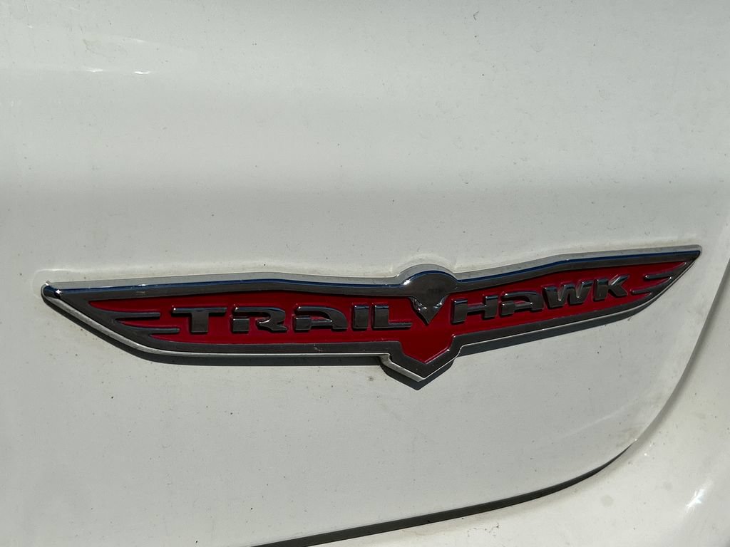 Used 2021 Jeep Compass Trailhawk AWD/4WD image 24