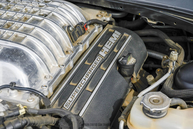 Used 2016 Dodge Challenger SRT Hellcat image 24