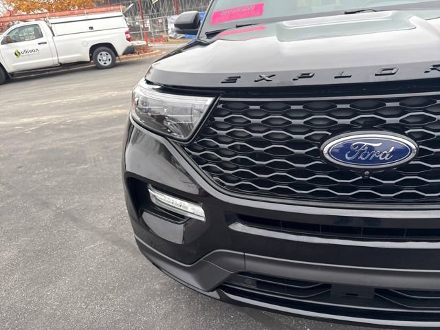 Used 2020 Ford Explorer ST w/ Premium Technology Package image 42