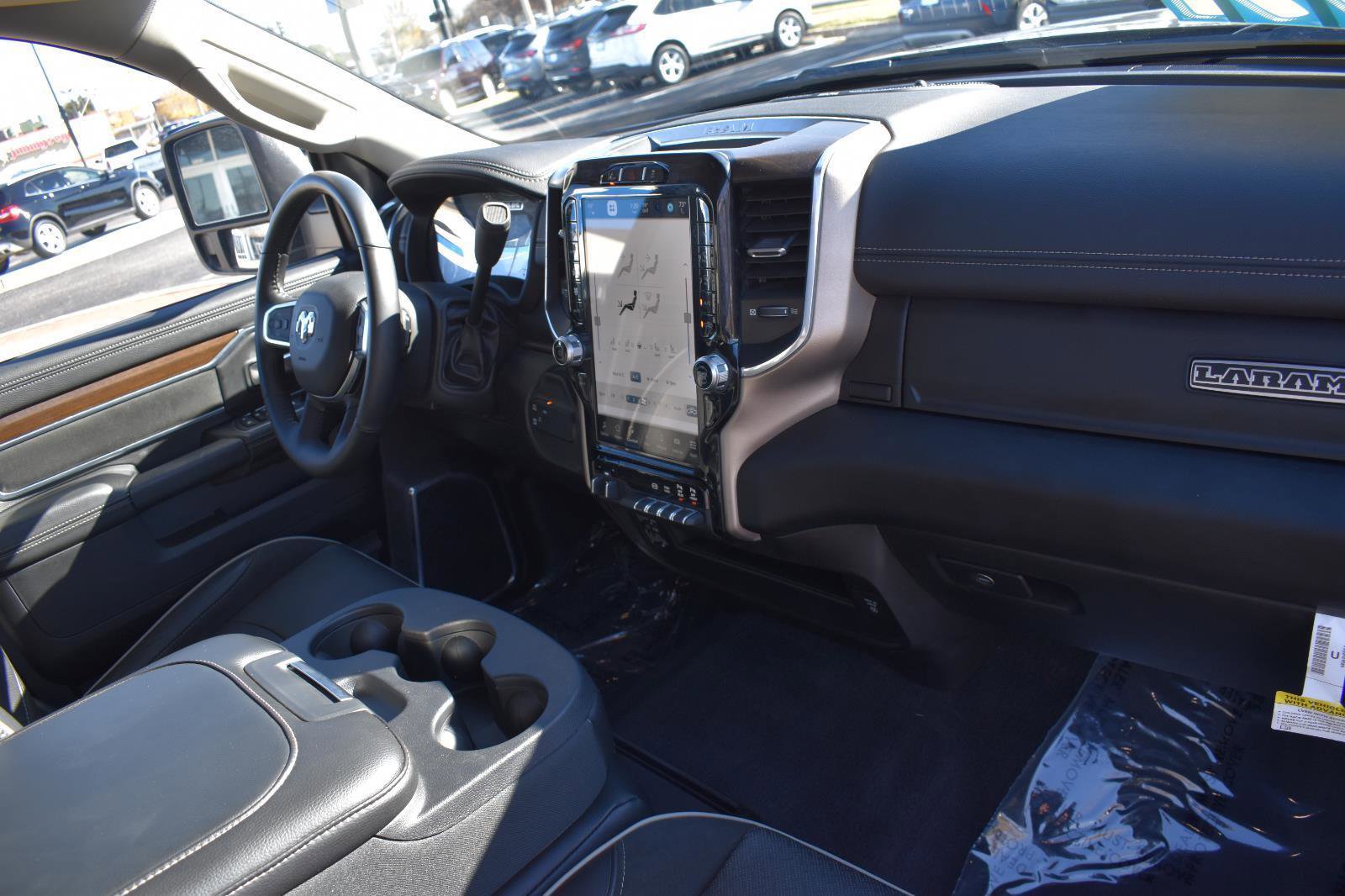 Used 2024 RAM 2500 Laramie w/ Safety Group image 12