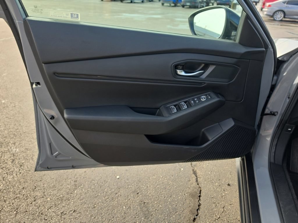 Used 2025 Honda Accord SE image 23