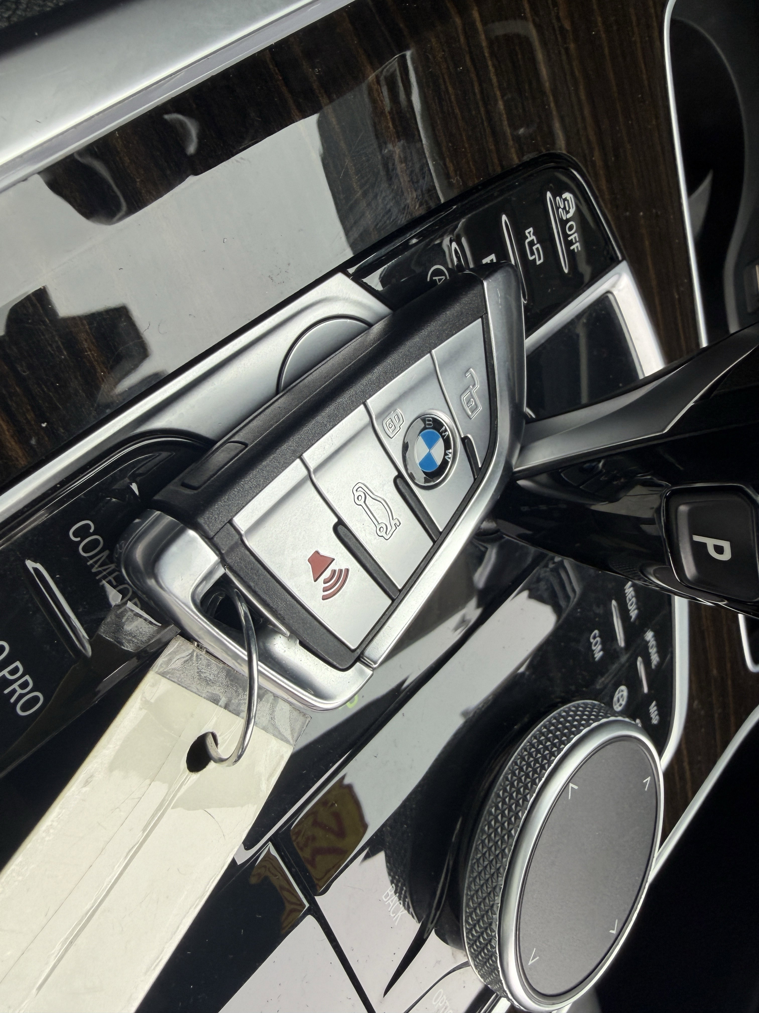 Used 2020 BMW X5 xDrive40i w/ Convenience Package image 42