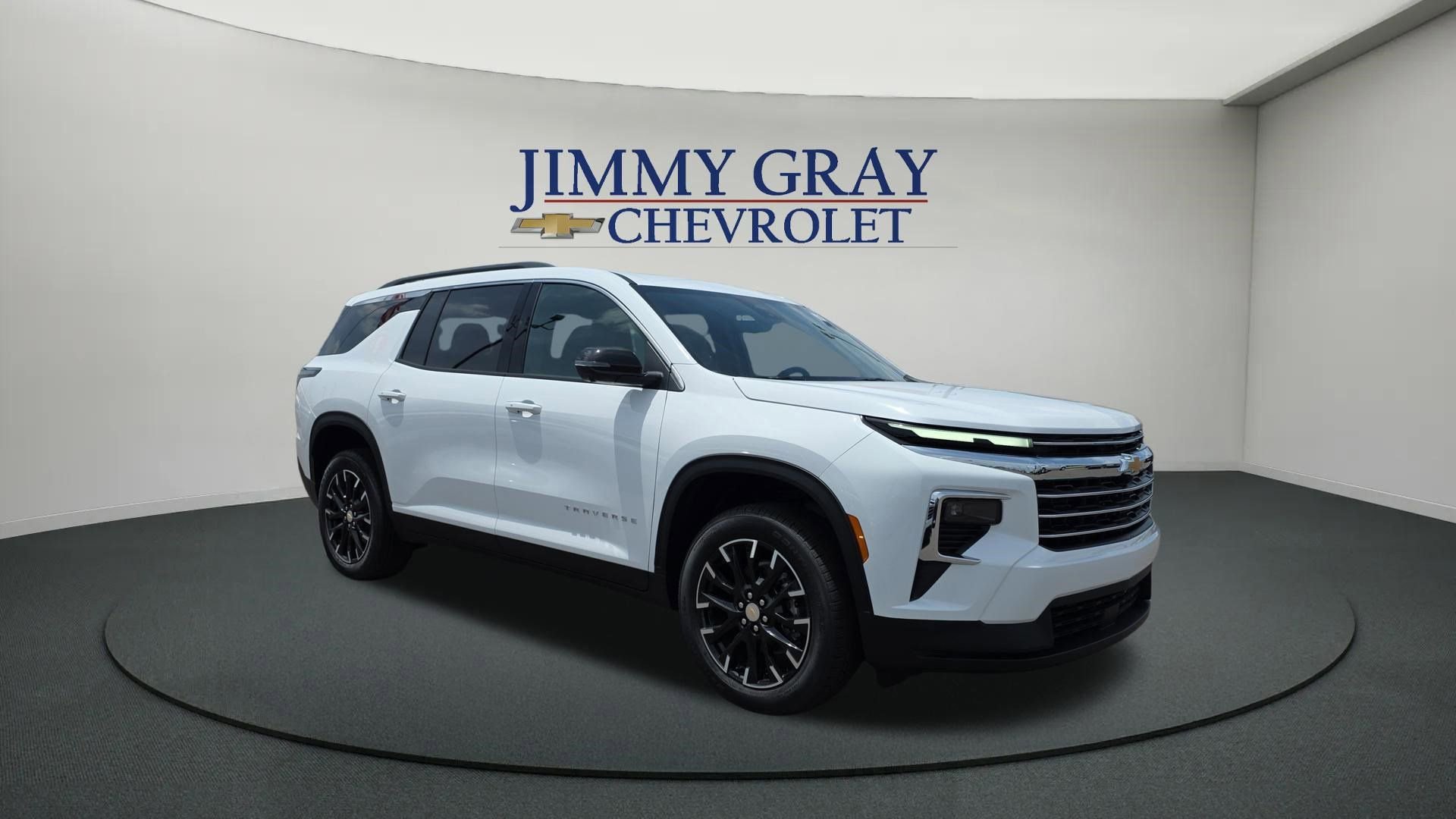 New 2026 Chevrolet Traverse LT w/ Sun and Wheel Package FWD image 7