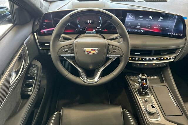 New 2026 Cadillac CT5 V image 14