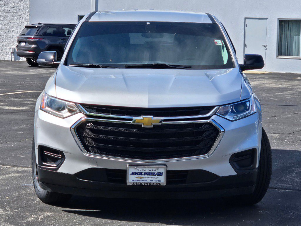 Certified 2021 Chevrolet Traverse LS FWD image 3