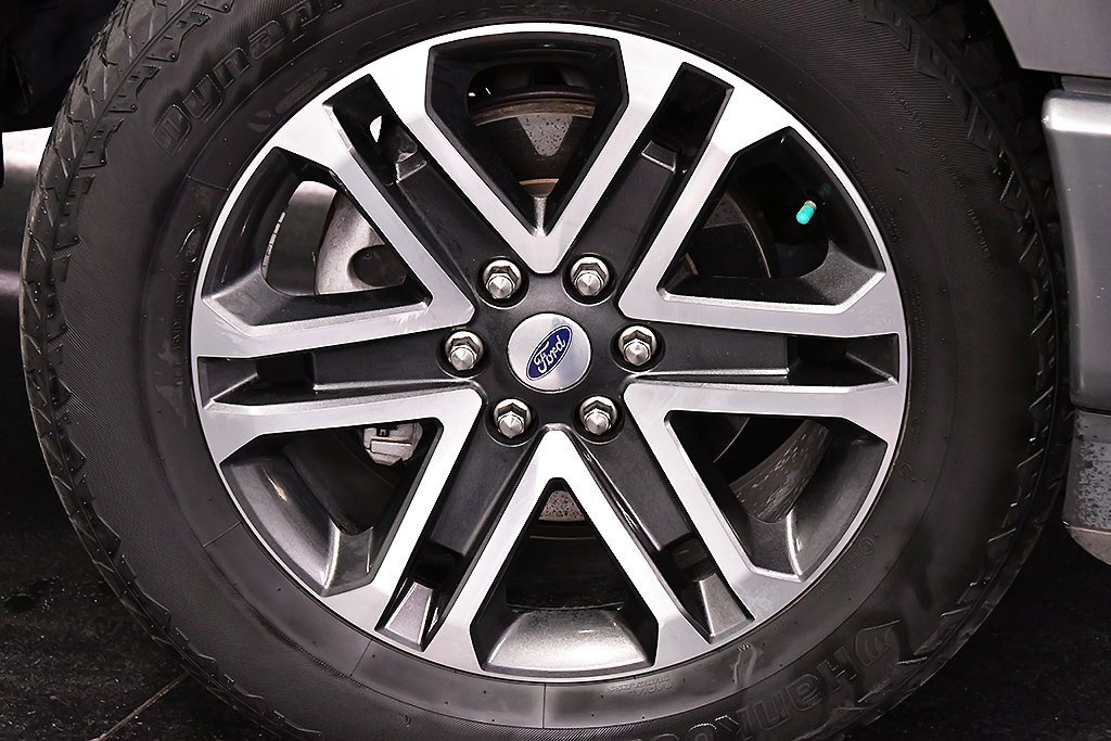 Used 2022 Ford F150 XL w/ STX Appearance Package image 9