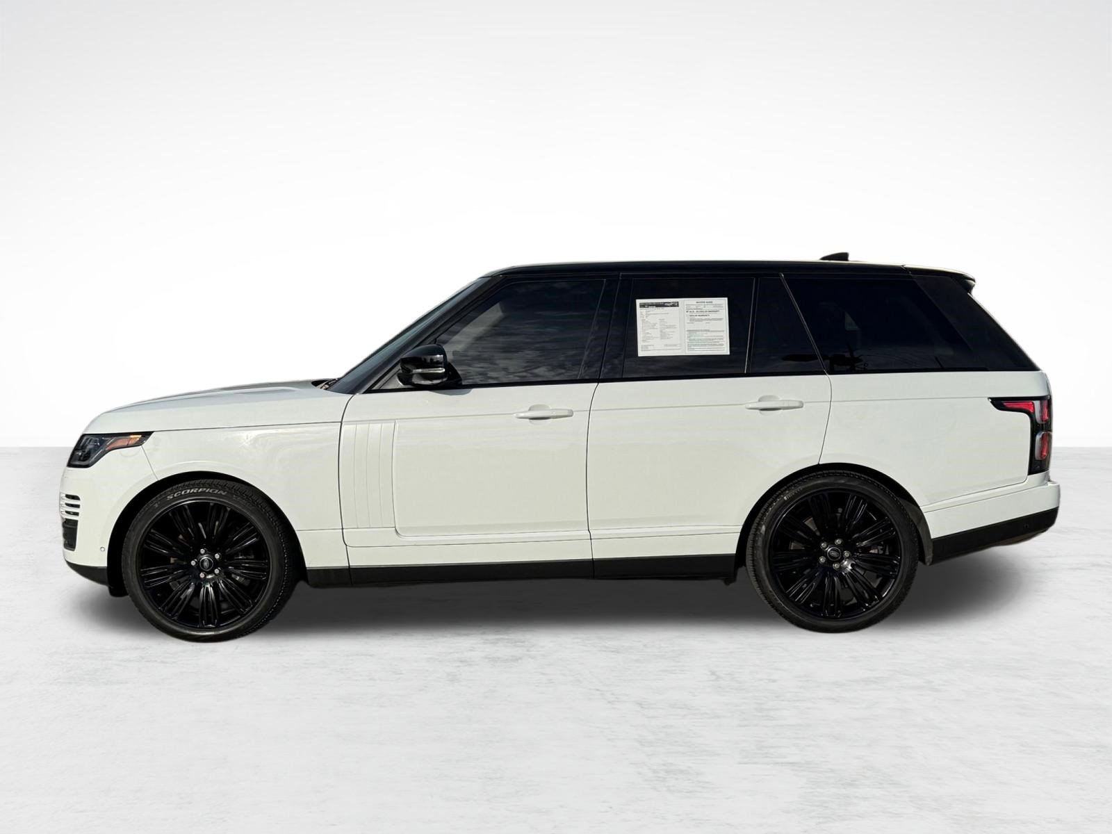 Used 2018 Land Rover Range Rover HSE AWD/4WD image 2