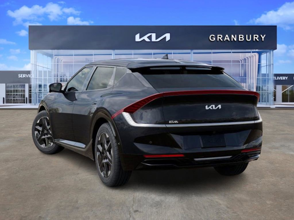 New 2025 Kia EV6 Wind RWD image 5