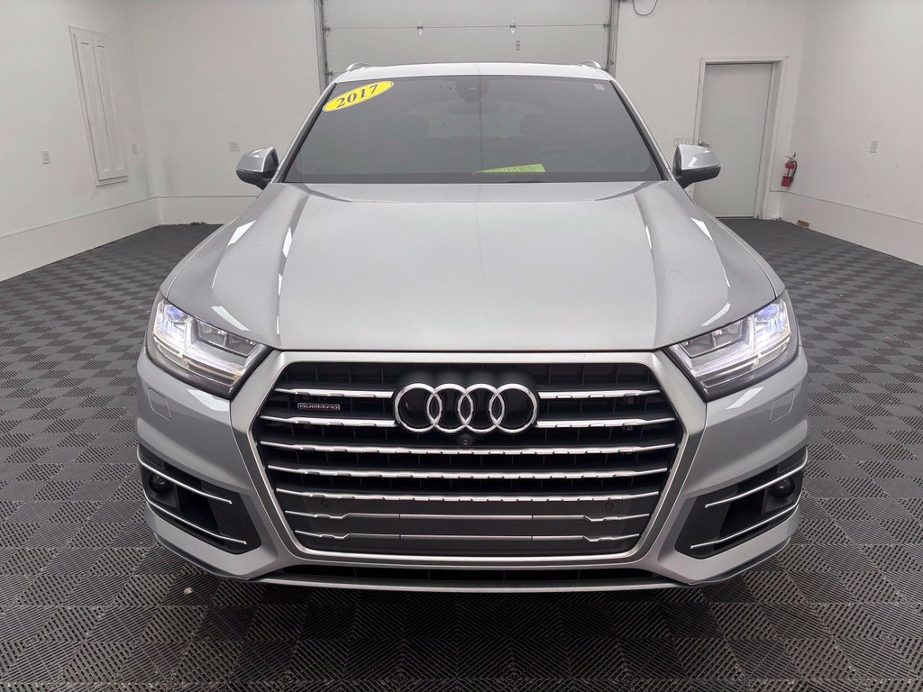 Used 2017 Audi Q7 3.0T Prestige AWD/4WD image 14