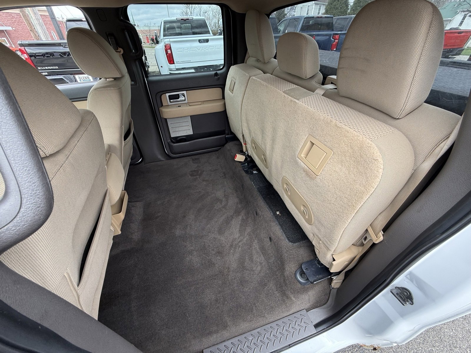 Used 2011 Ford F150 XLT w/ XLT Chrome Pkg image 24