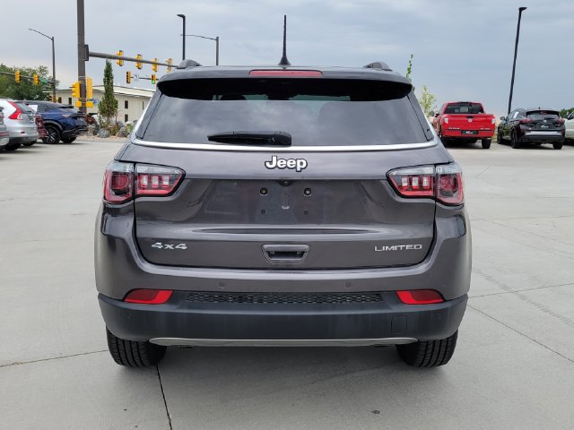 Used 2024 Jeep Compass Limited AWD/4WD image 4