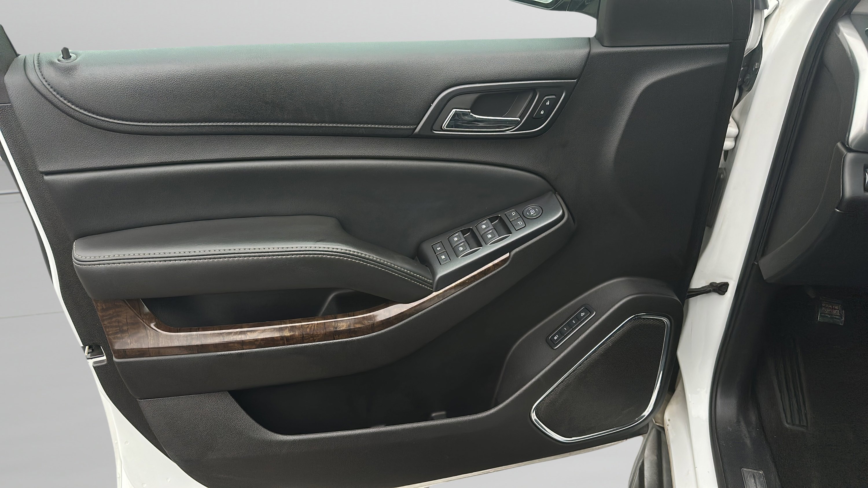 Used 2015 Chevrolet Tahoe LT w/ Max Trailering Package image 41