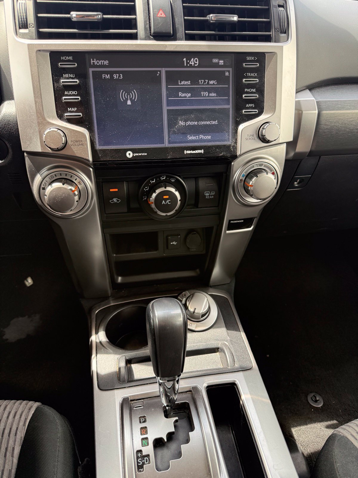 Used 2024 Toyota 4Runner SR5 AWD/4WD image 8