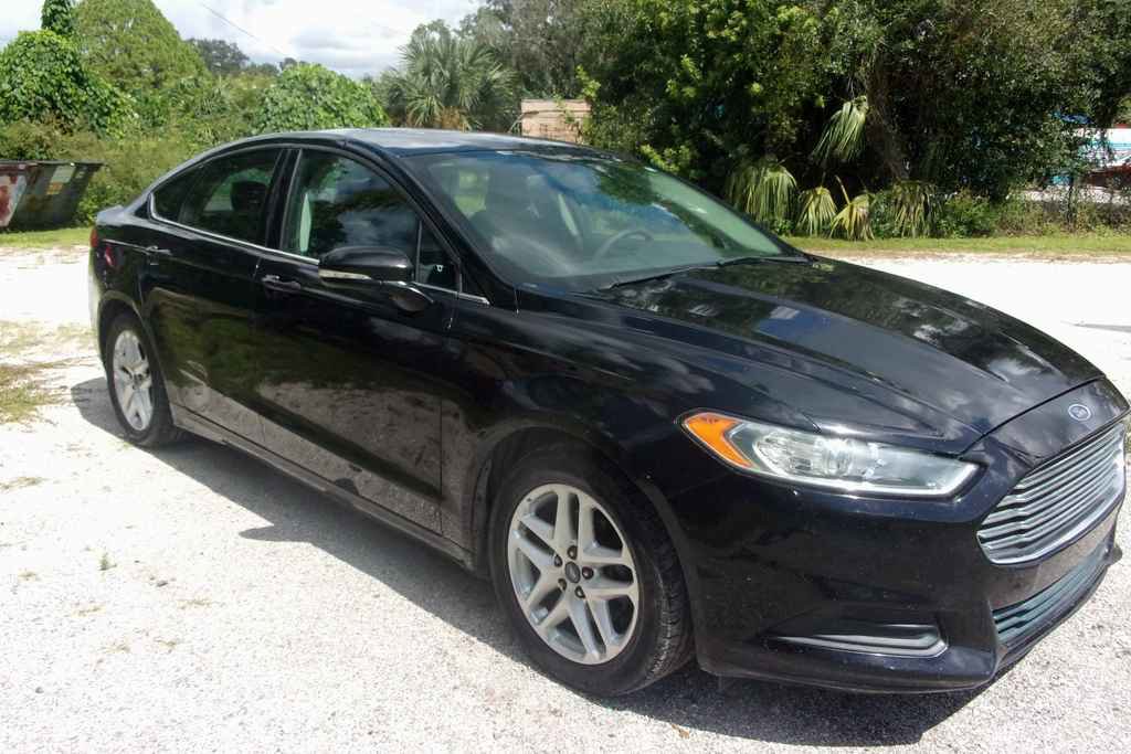 Used 2016 Ford Fusion SE