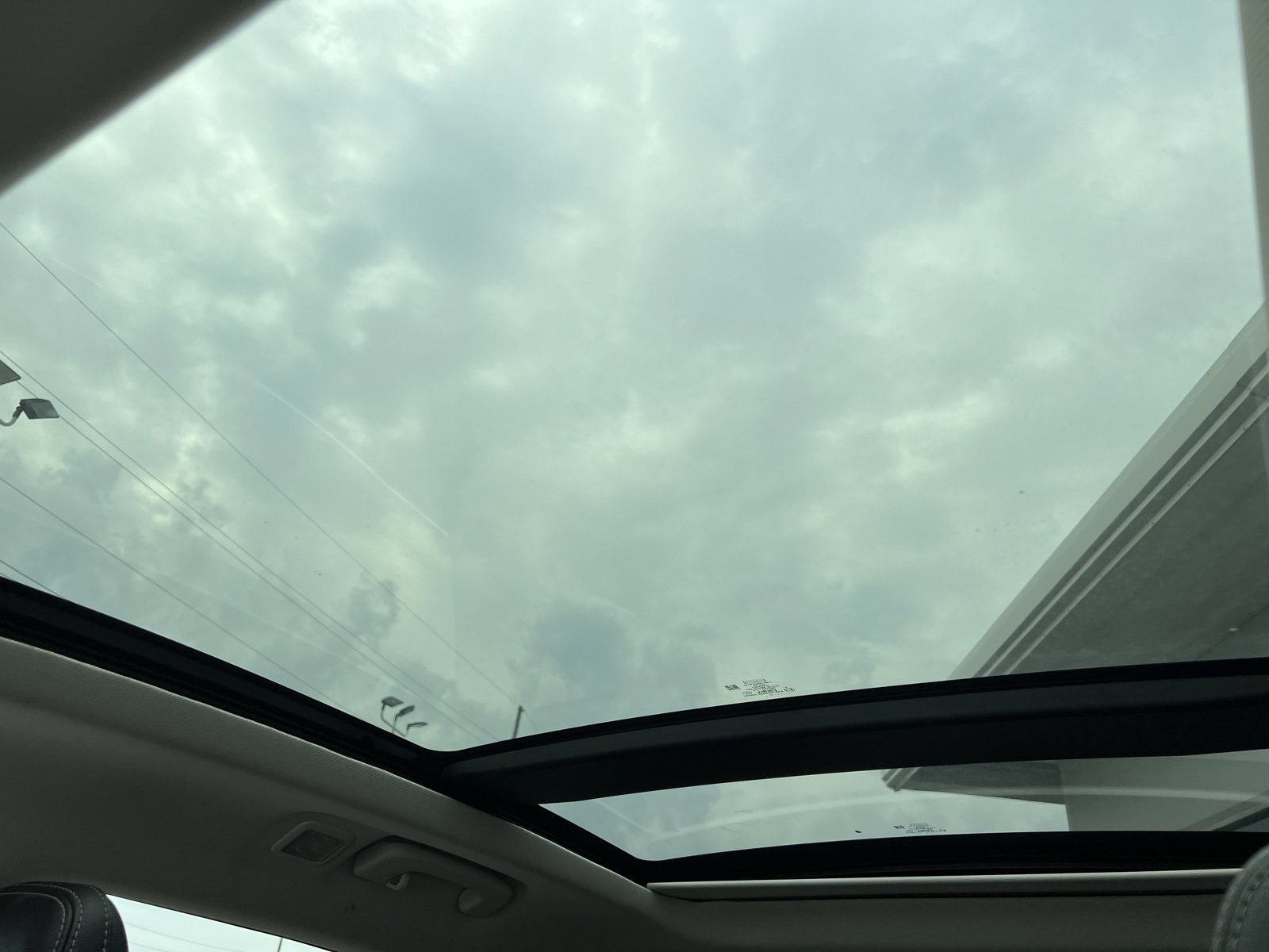 Used 2021 Ford Escape Titanium w/ Titanium Elite Package image 18