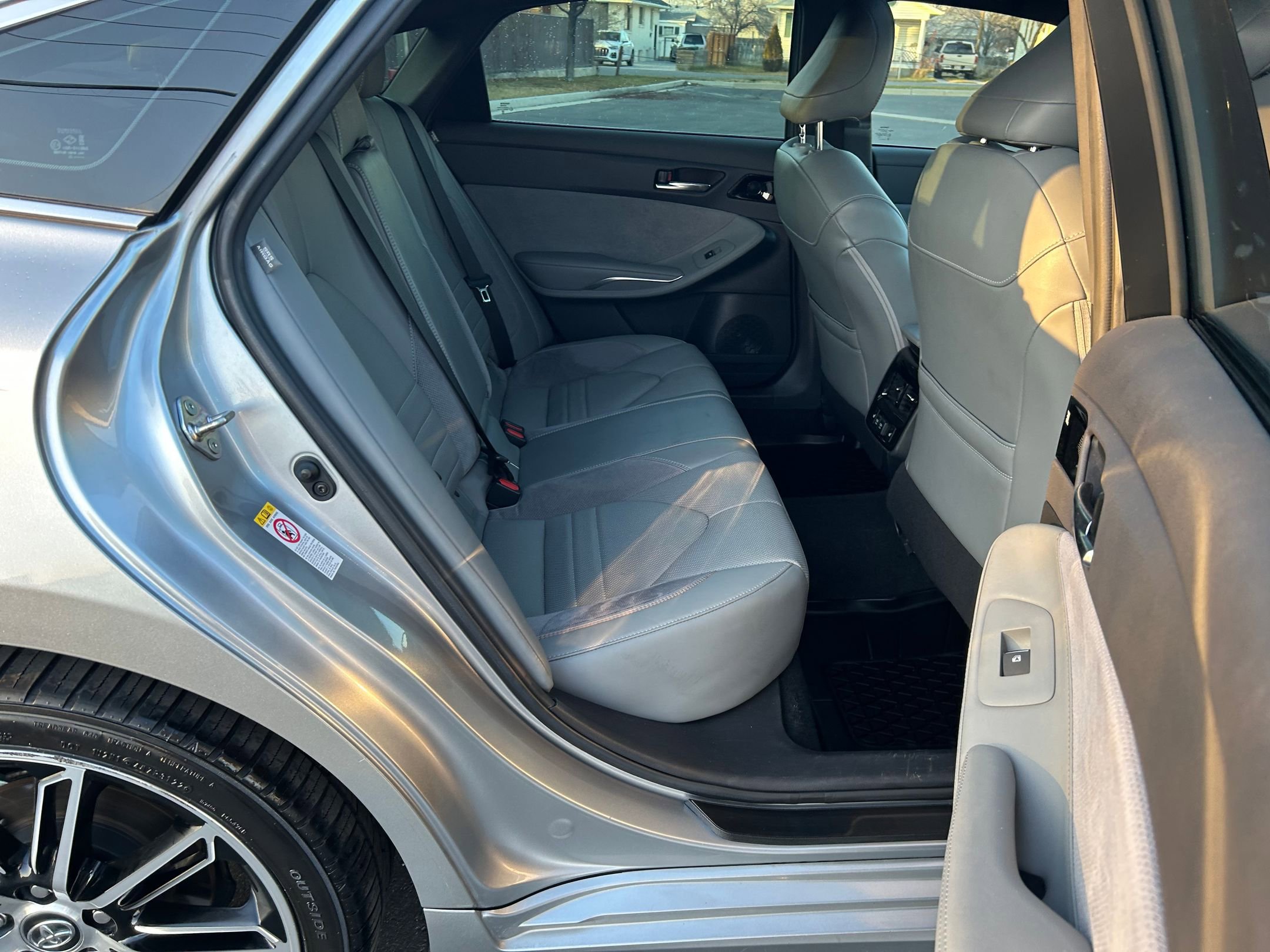 Certified 2019 Toyota Avalon Touring image 27