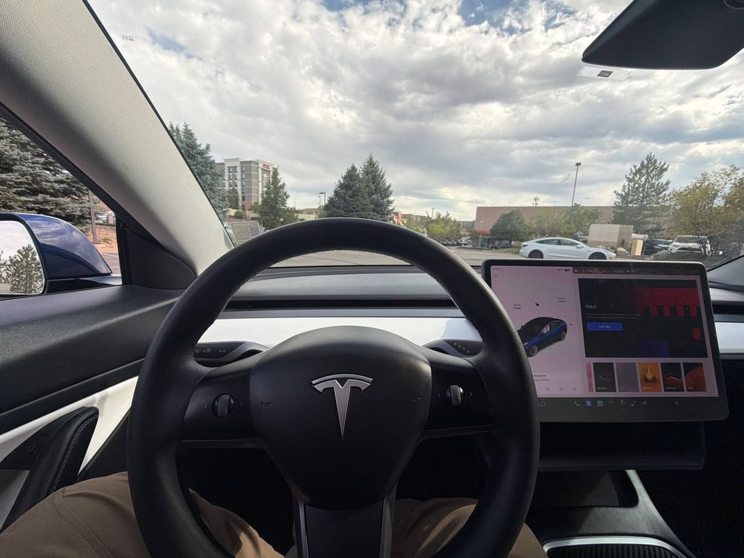 Used 2021 Tesla Model 3 Long Range AWD/4WD image 24