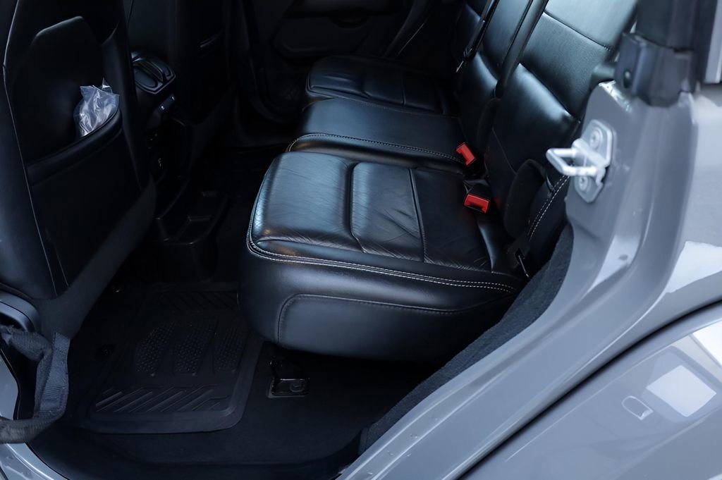 Used 2019 Jeep Wrangler Unlimited Sahara w/ Dual Top Group image 22