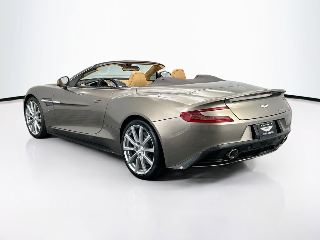 Used 2017 Aston Martin Vanquish Volante image 39
